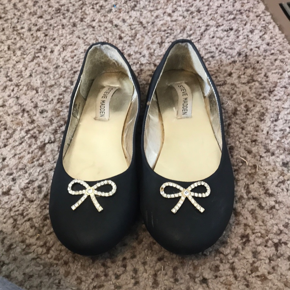 Little girls Steve Madden flats